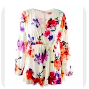 Deep V neck floral romper jumpsuit S